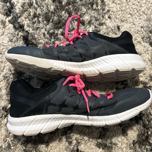 Used but in great condition, size 11 - Picture 4 of 4